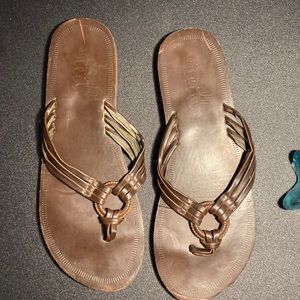 Women’s O’Neill brown sandals size 10.